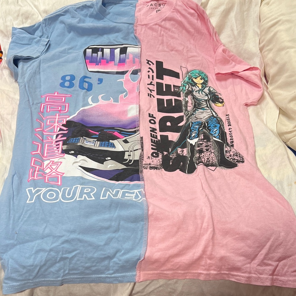 PacSun Dual-Tone Graphic Tee in Blue and Pink